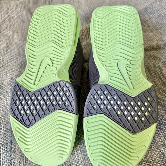 New with Box: Nike LeBron Witness VIII Box in Purple - Picture 9 of 11